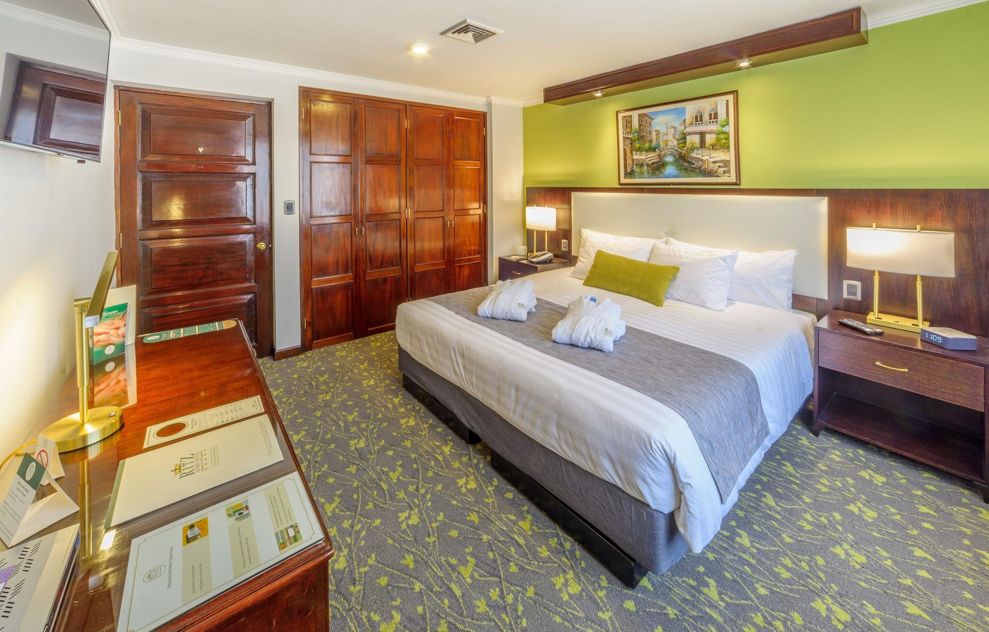 Ritz 5* La Paz